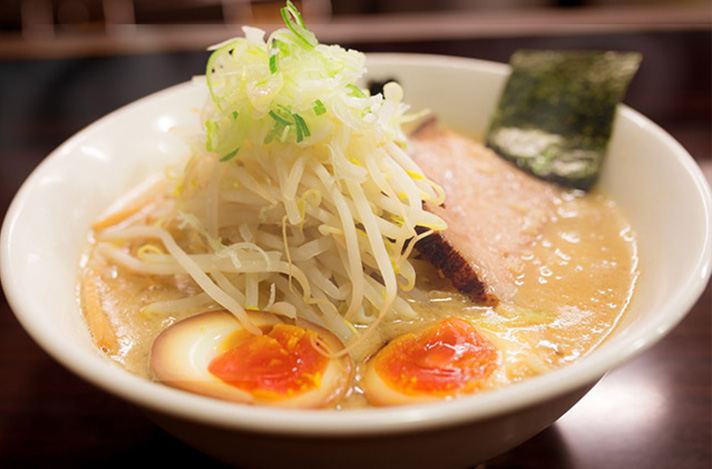 もやし味付玉子らーめん